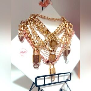 LV 300s Lock&Key - Unlisted Items for Live Show